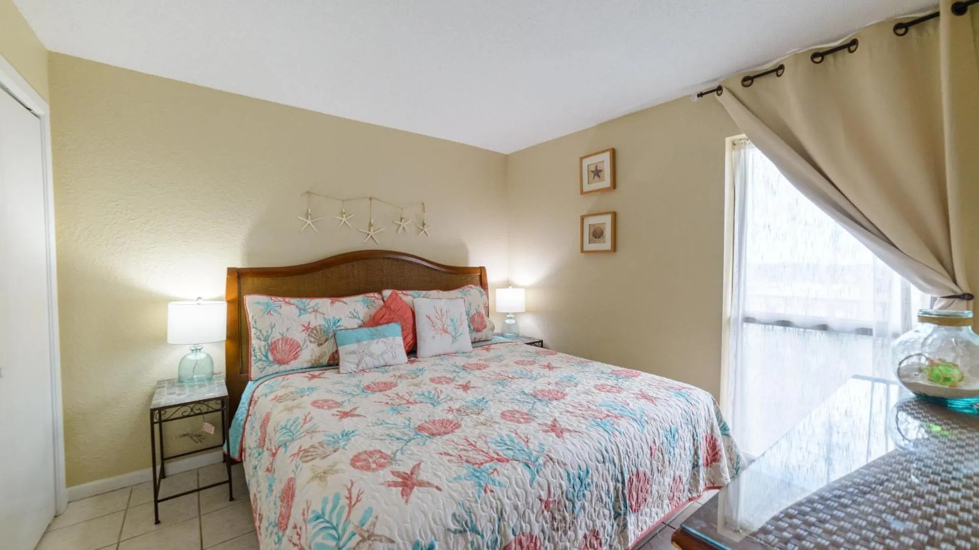 Edgewater 1-0708 'Beach Happy' Panama City Beach Holiday home